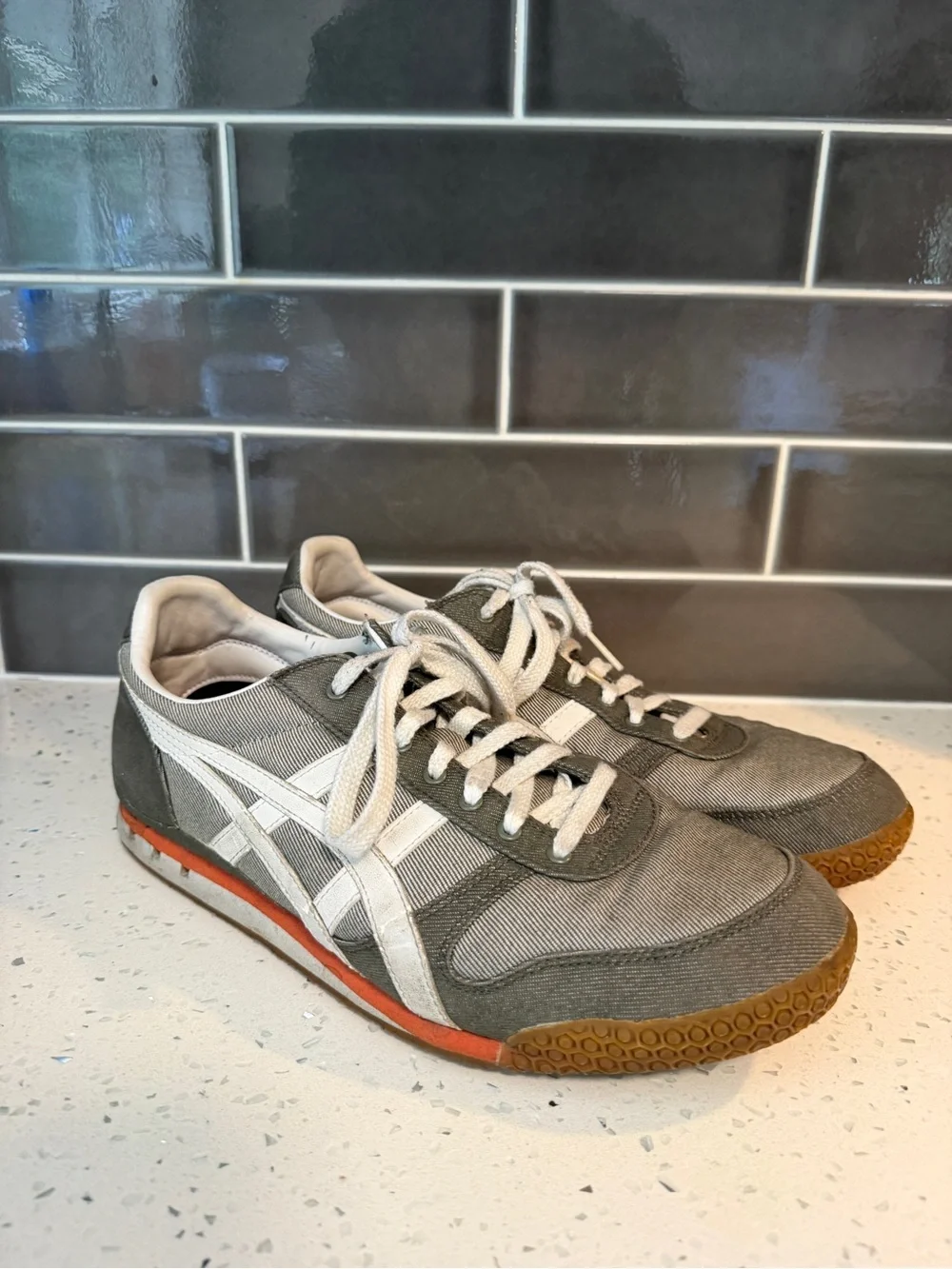 Onitsuka Tiger by ASICS Sneakers | Gray & White | Men’s 10.5 | Retro Casual